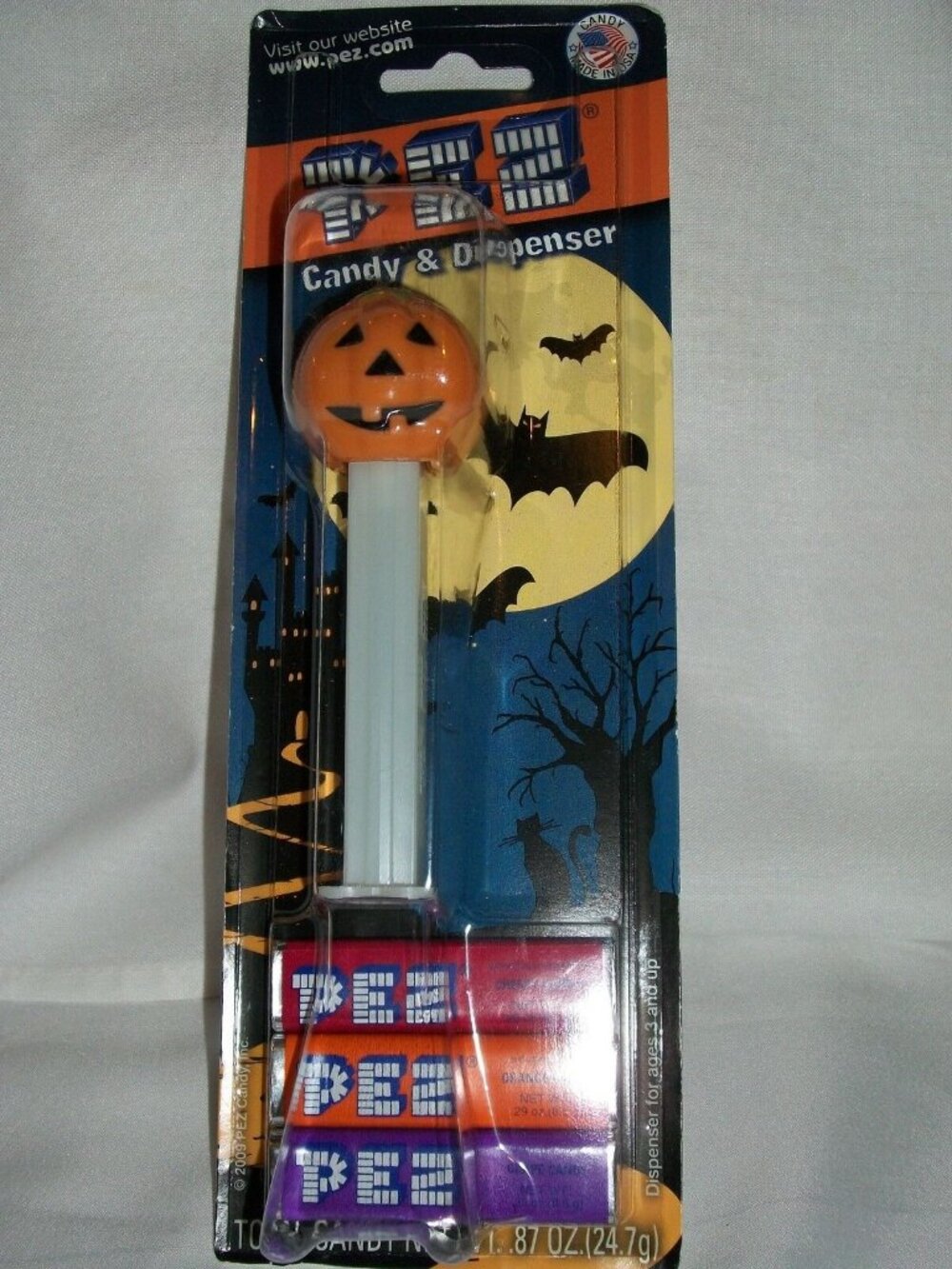Vintage Pez Halloween Pumpkin Dispenser Glow-In-The-Dark Pumpkin Jack-0-Lantern